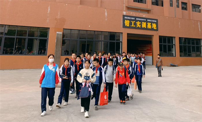 1679312134934335.png 图片2.png